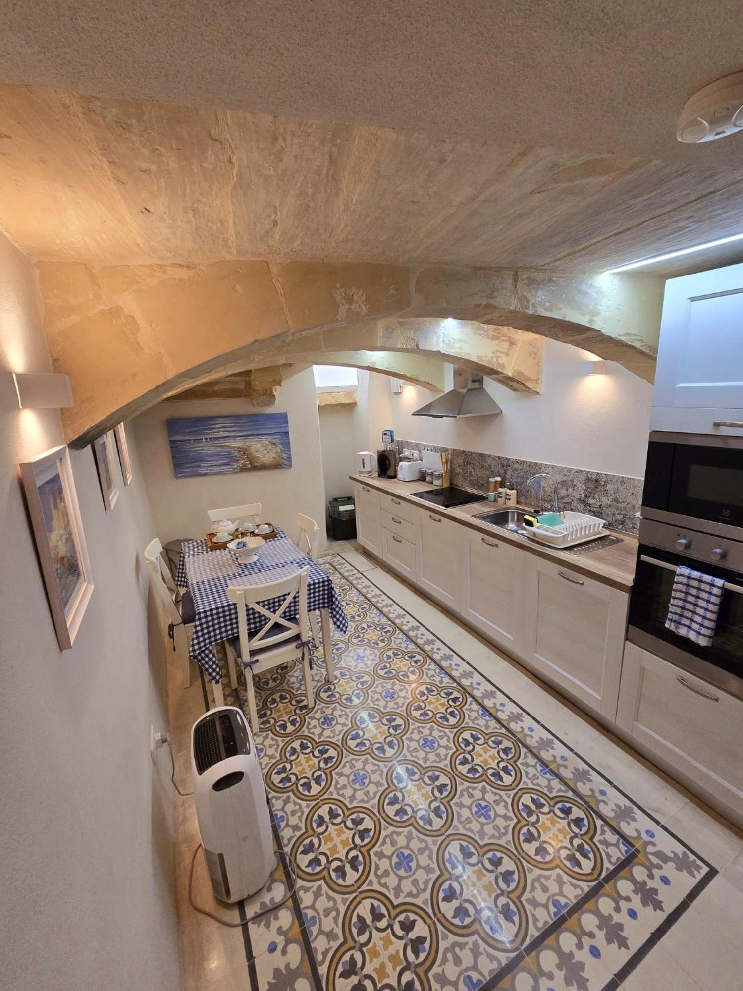 Amelie - Charming Townhouse In The Heart Of * Rabat